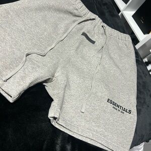 Essential Shorts